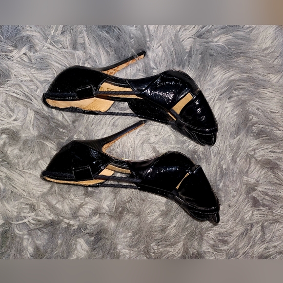 L.A.M.B Leather Sole Women's Classic black Heels from Neiman Marcus; like new! - Picture 4 of 6